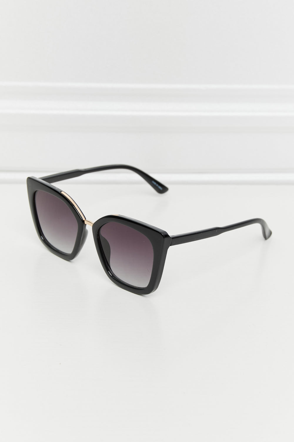 Cat Eye Full Rim Polycarbonate Sunglasses Black One Size - Fashorio