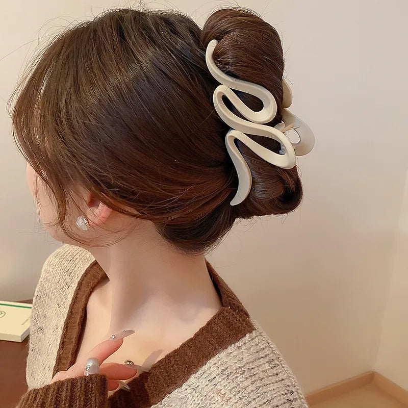 Alloy Acrylic Hair Claw Clip - Fashorio