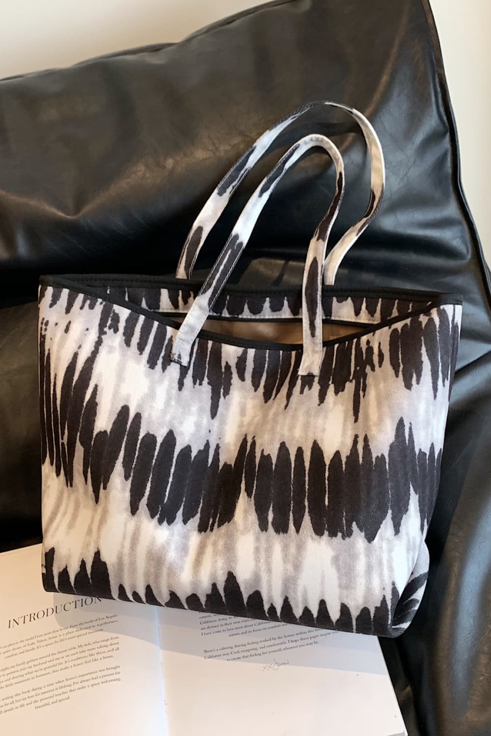 Printed PU Leather Tote Bag - Fashorio