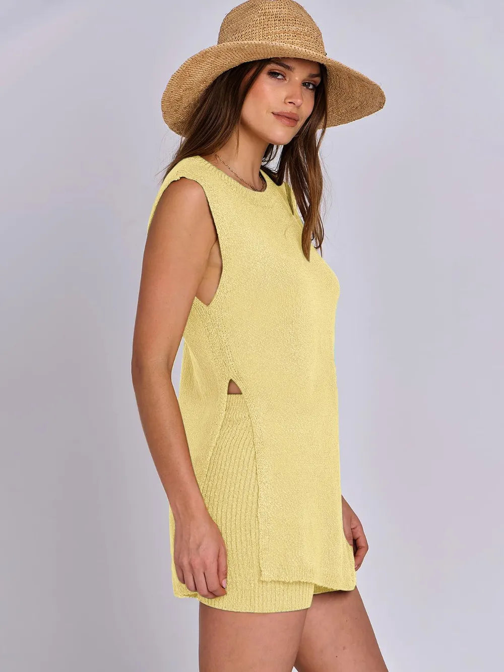 Side Slit Round Neck Tank and Ribbed Shorts Sweater Set - Fashorio