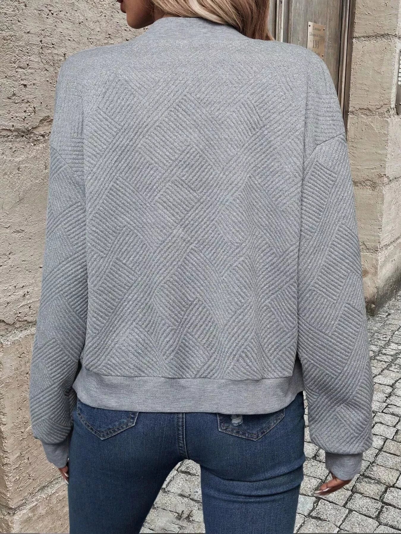Textured Zip-Up Long Sleeve Jacket for Casual Layering - Fashorio