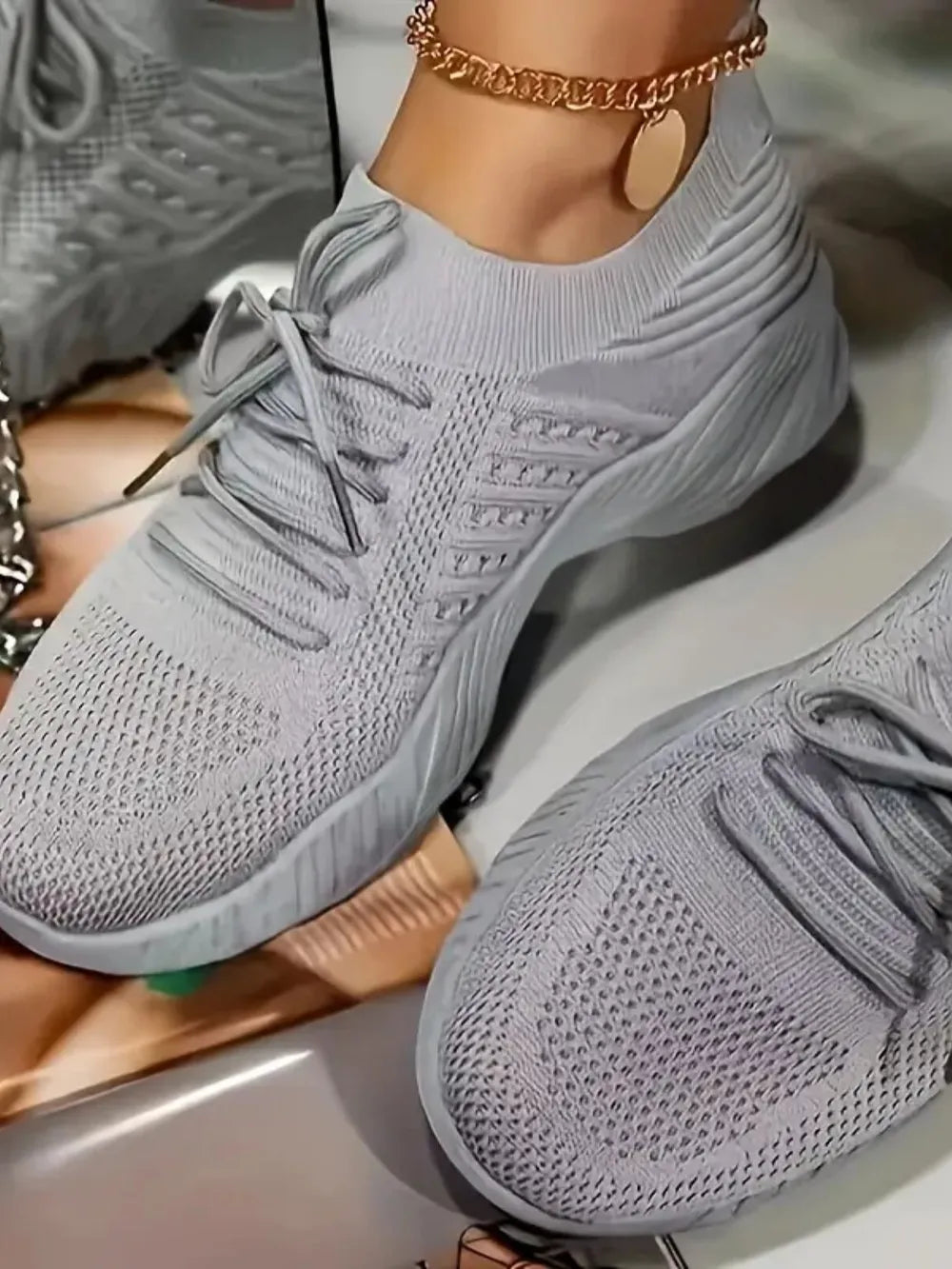 Mesh Round Toe Flat Athletic - Fashorio