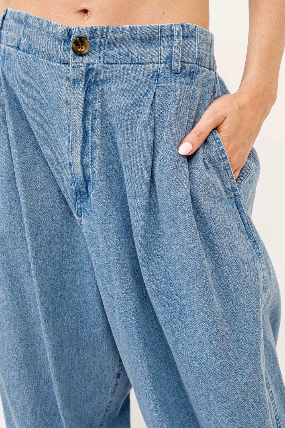 And The Why Elastic Back Pleated Baggy Jeans - Fashorio