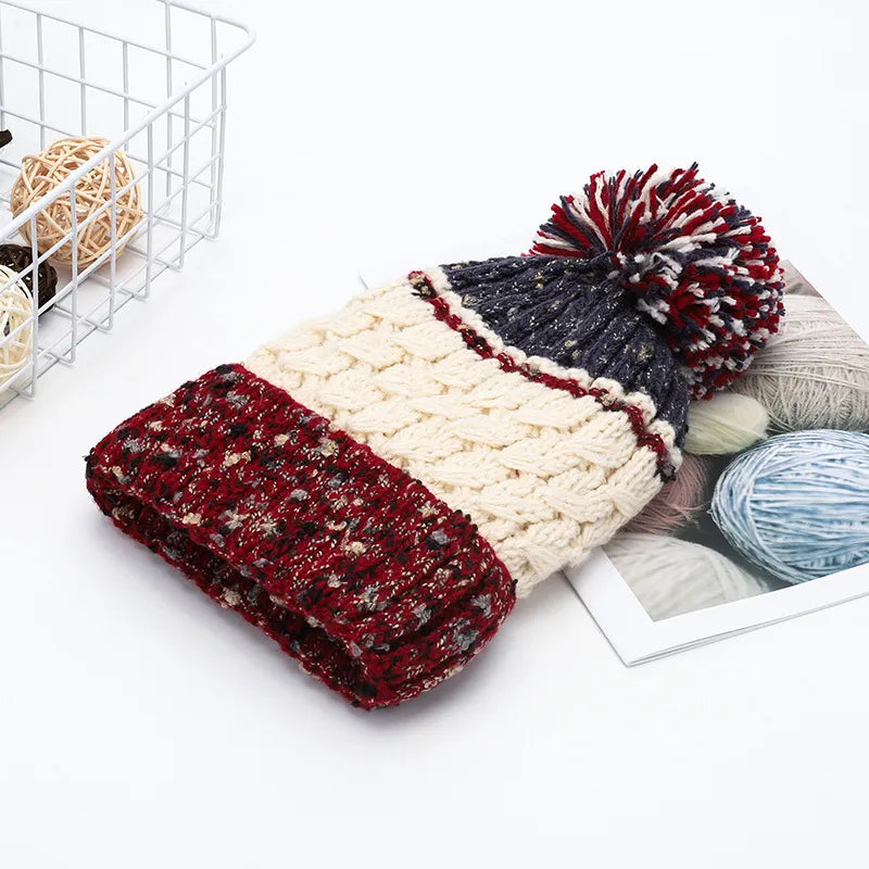 Contrast Thermal Hat with Pompom Beige One Size - Fashorio