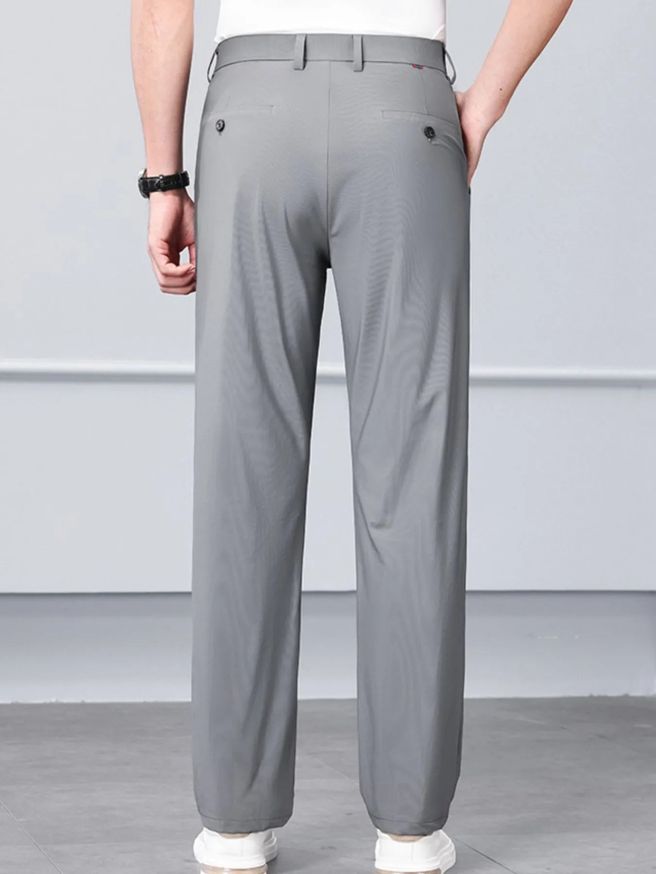Men's Loose Fit Jeans with Pockets - Fashorio