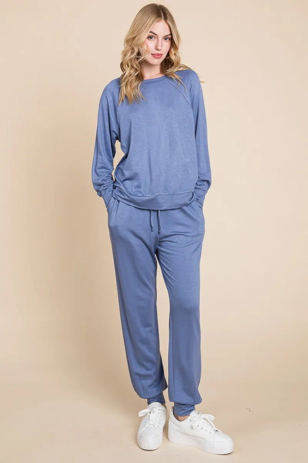 Super Lady Round Neck Raglan Sleeve Top and Pants Lounge Set Powder Blue - Fashorio