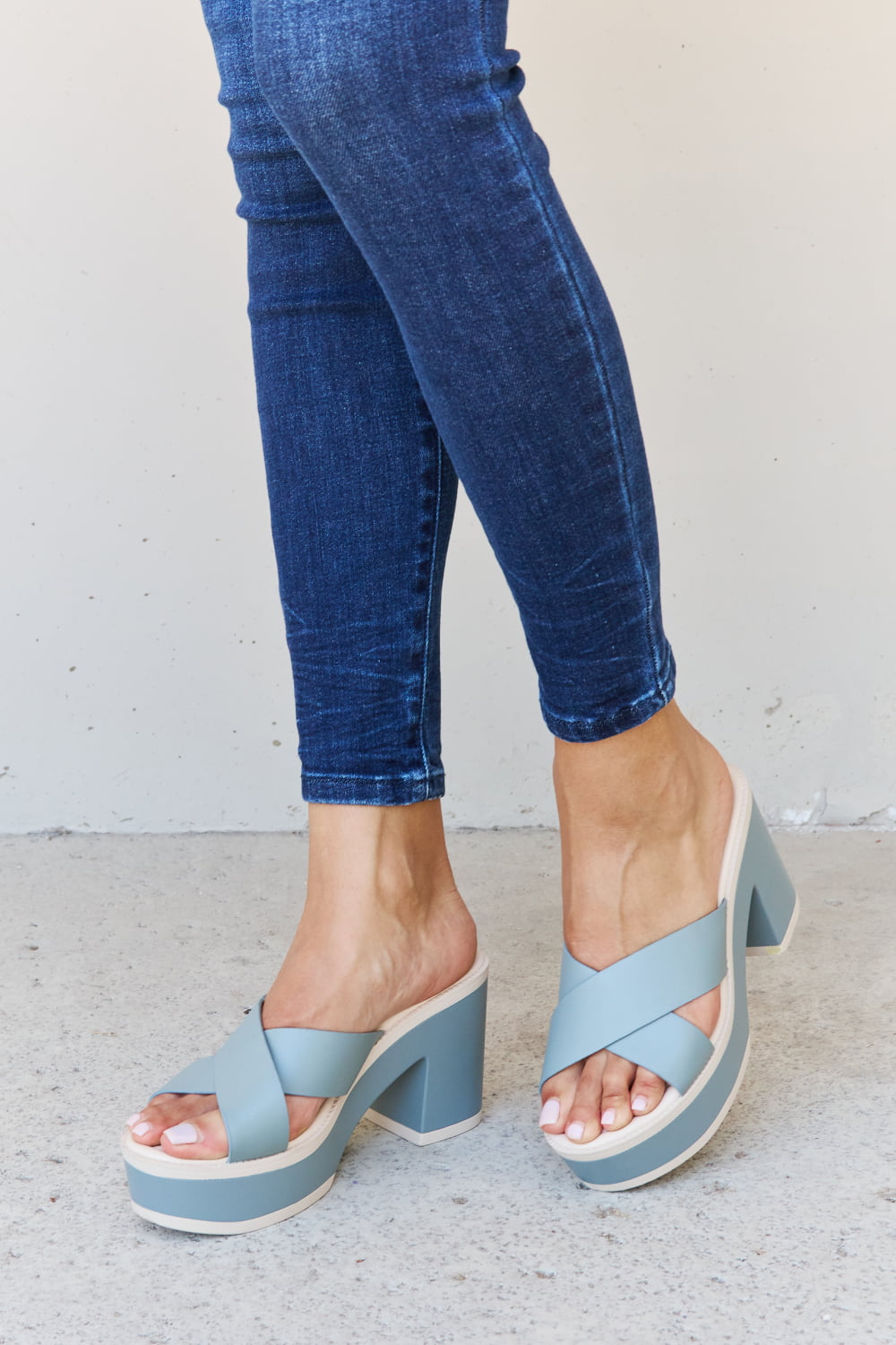 Weeboo Cherish The Moments Contrast Platform Sandals in Misty Blue - Fashorio