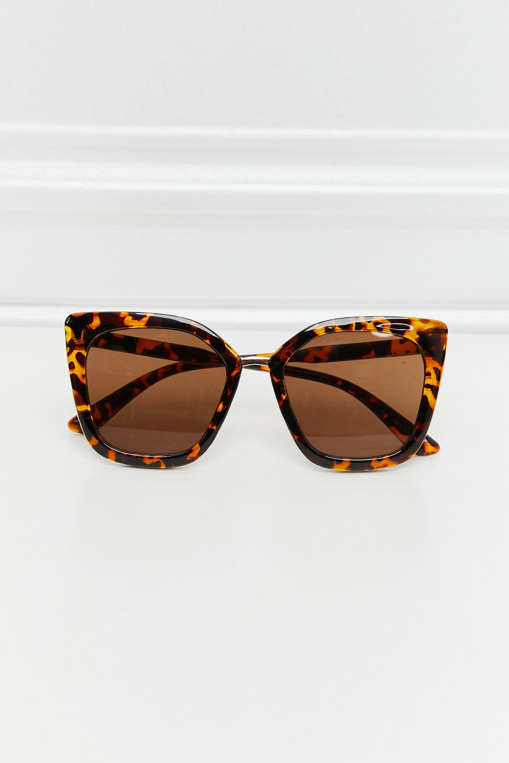 Cat Eye Full Rim Polycarbonate Sunglasses - Fashorio