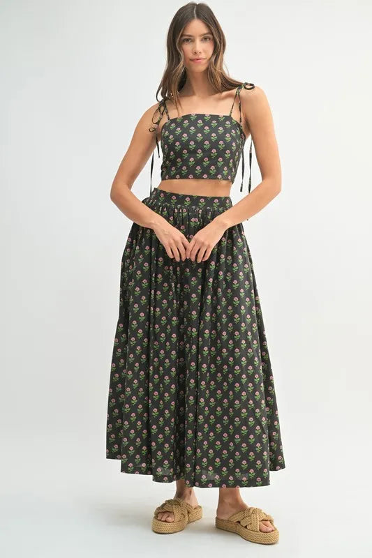 MABLE Floral Crop Top and Skirt Set - Fashorio