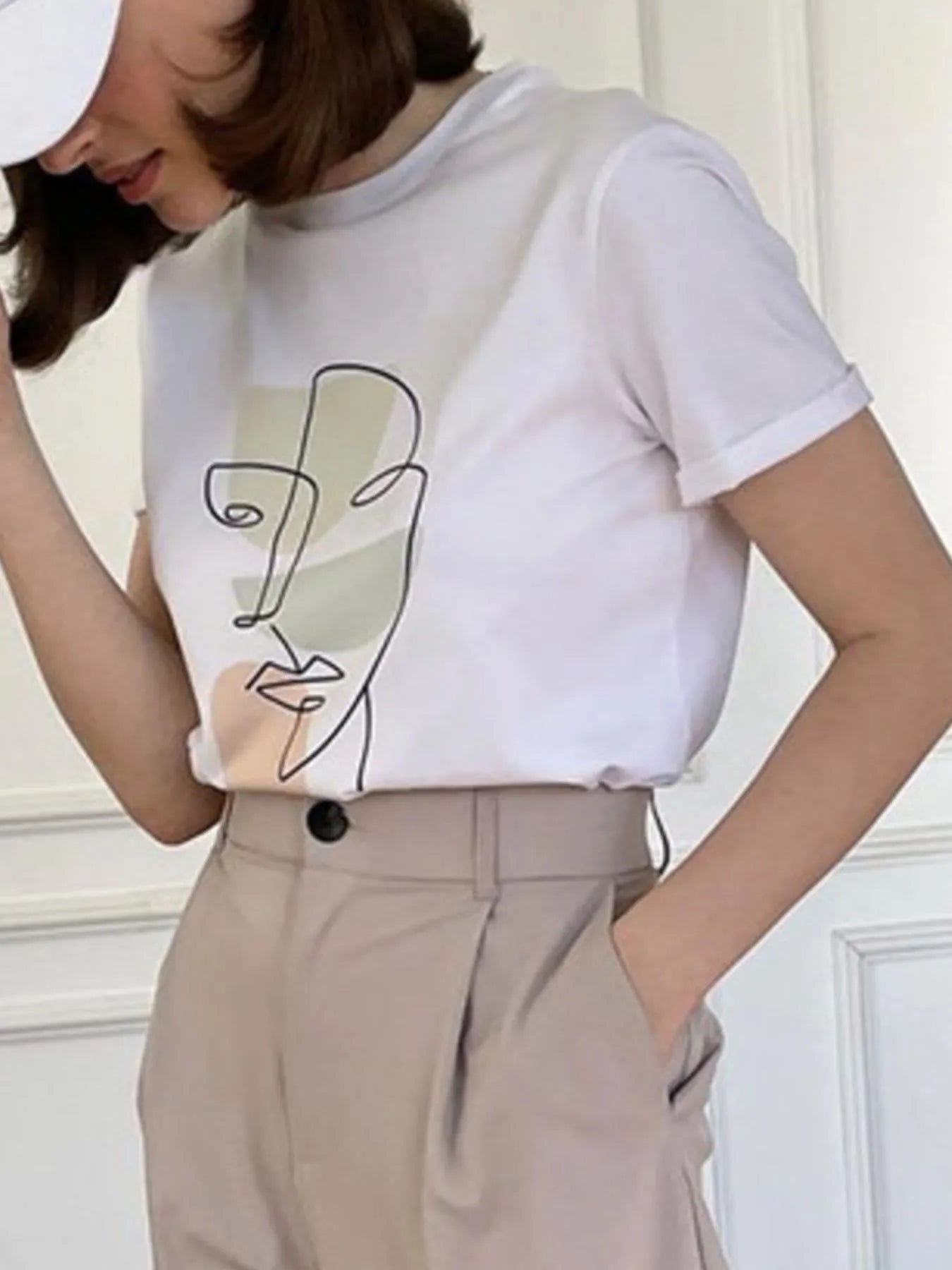 Abstract Face Graphic Casual Round Neck T-Shirt - Fashorio