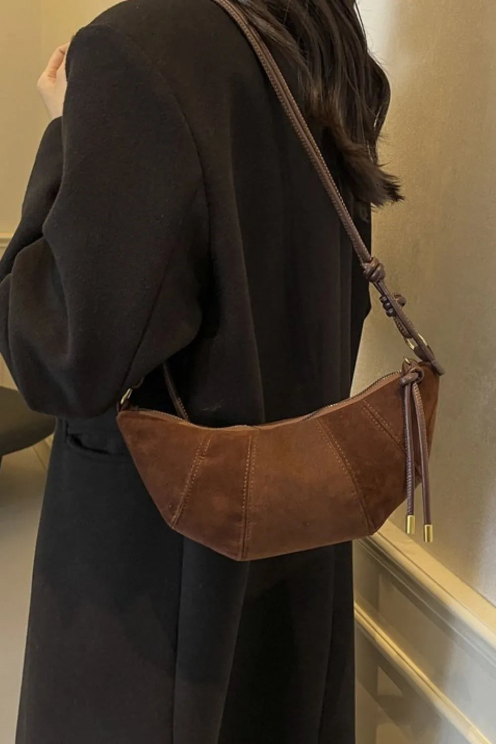 PU Leather Strap Suede Shoulder Bag - Fashorio
