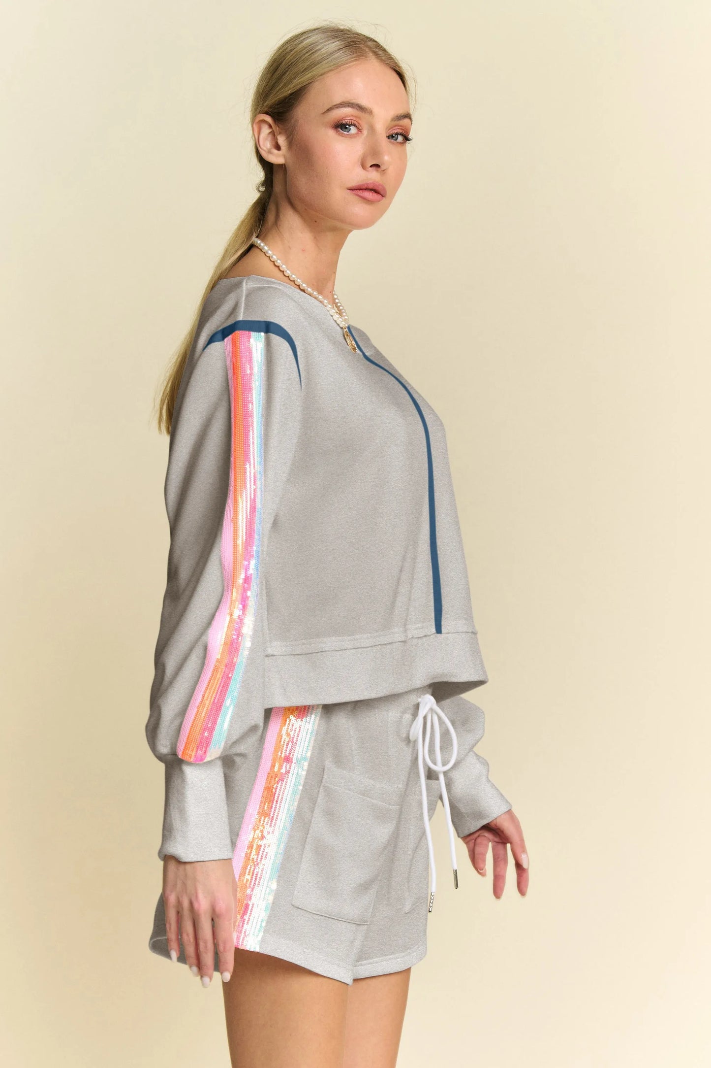 Davi & Dani Sequin Stripe Long Sleeve Top And Short Pants Set - Fashorio