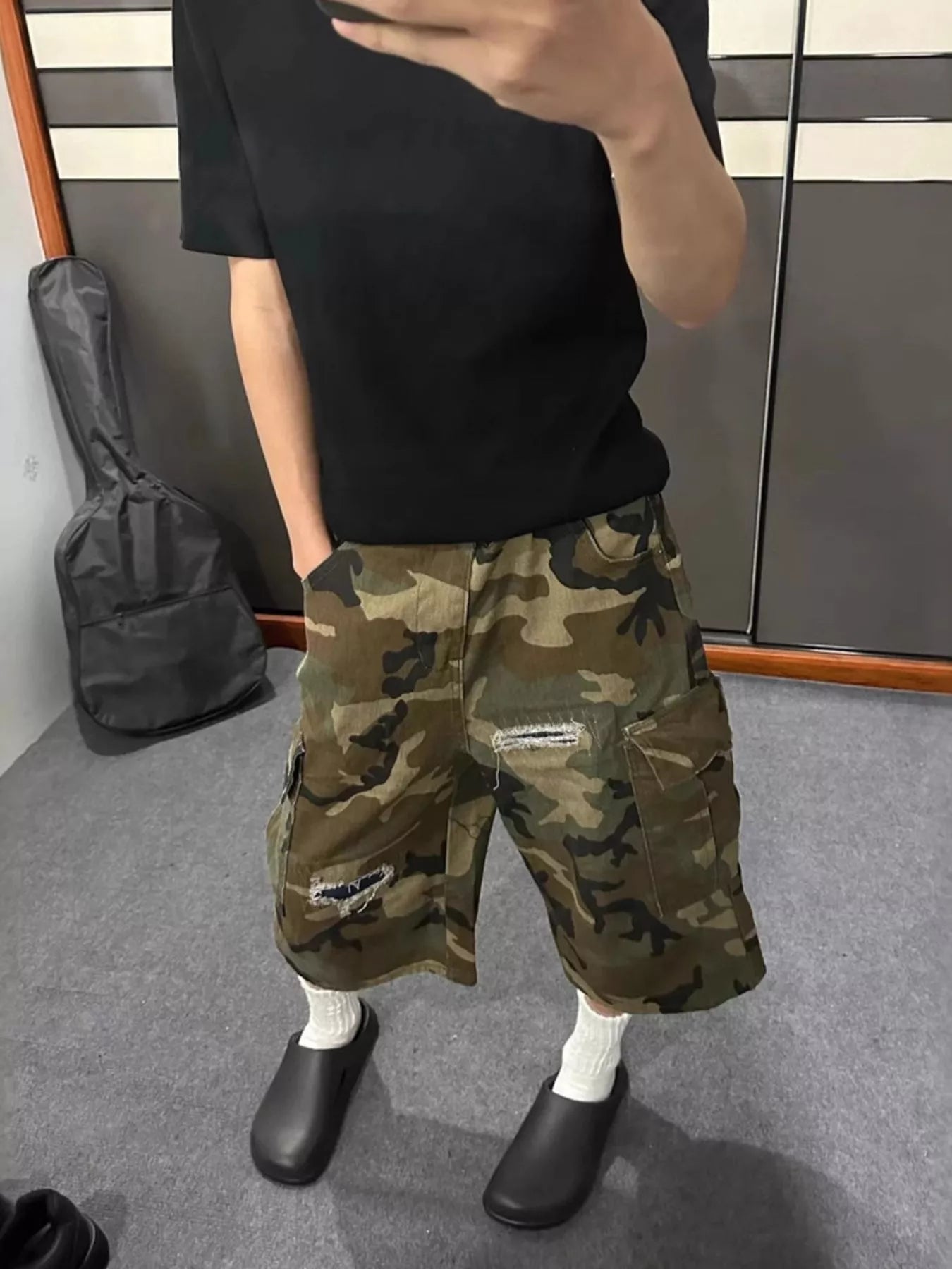Men's Full Size Camouflage Cargo Denim Shorts with Distressed Details Plus Size - Fashorio