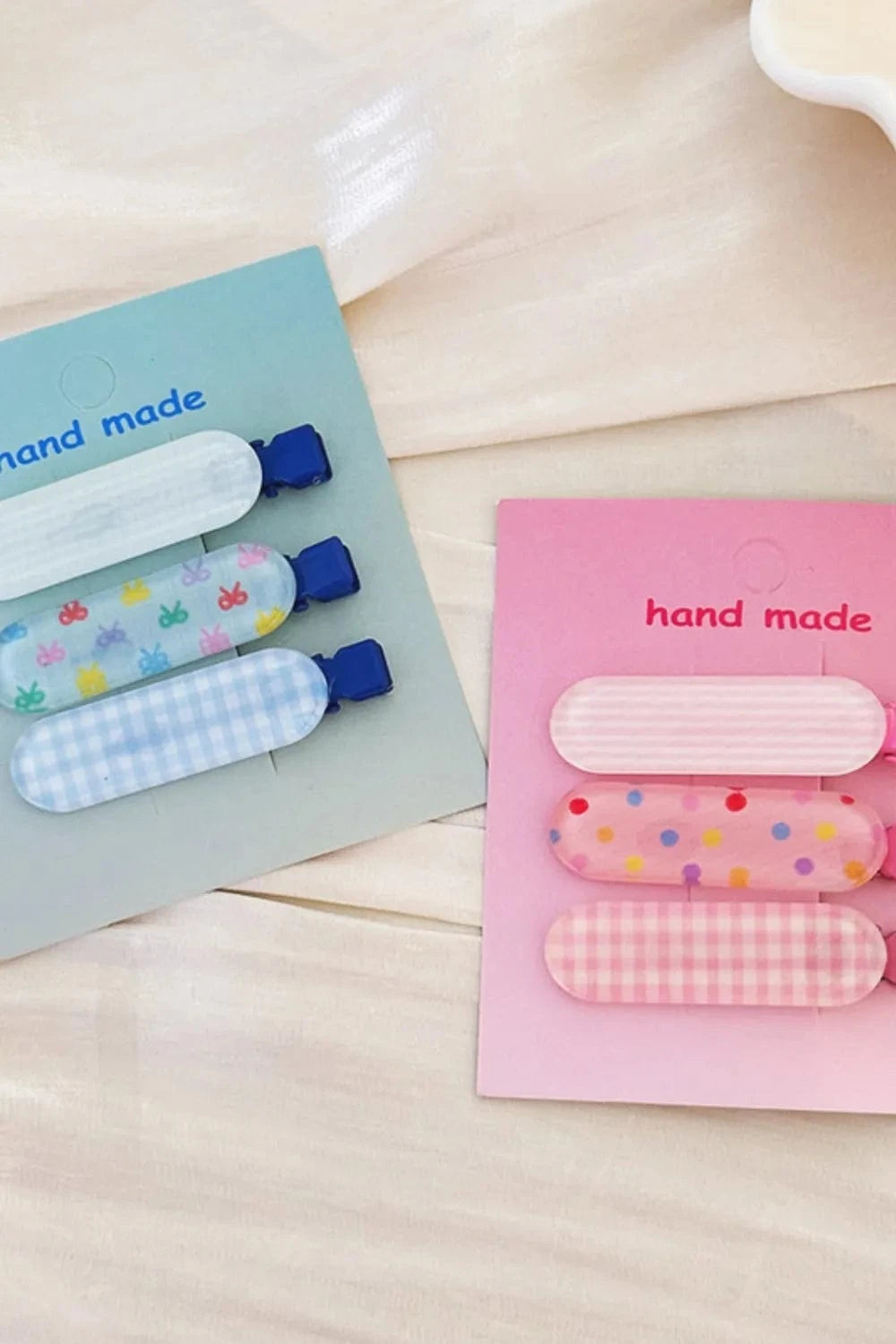 2-Piece Acrylic Hair Pins - Fashorio