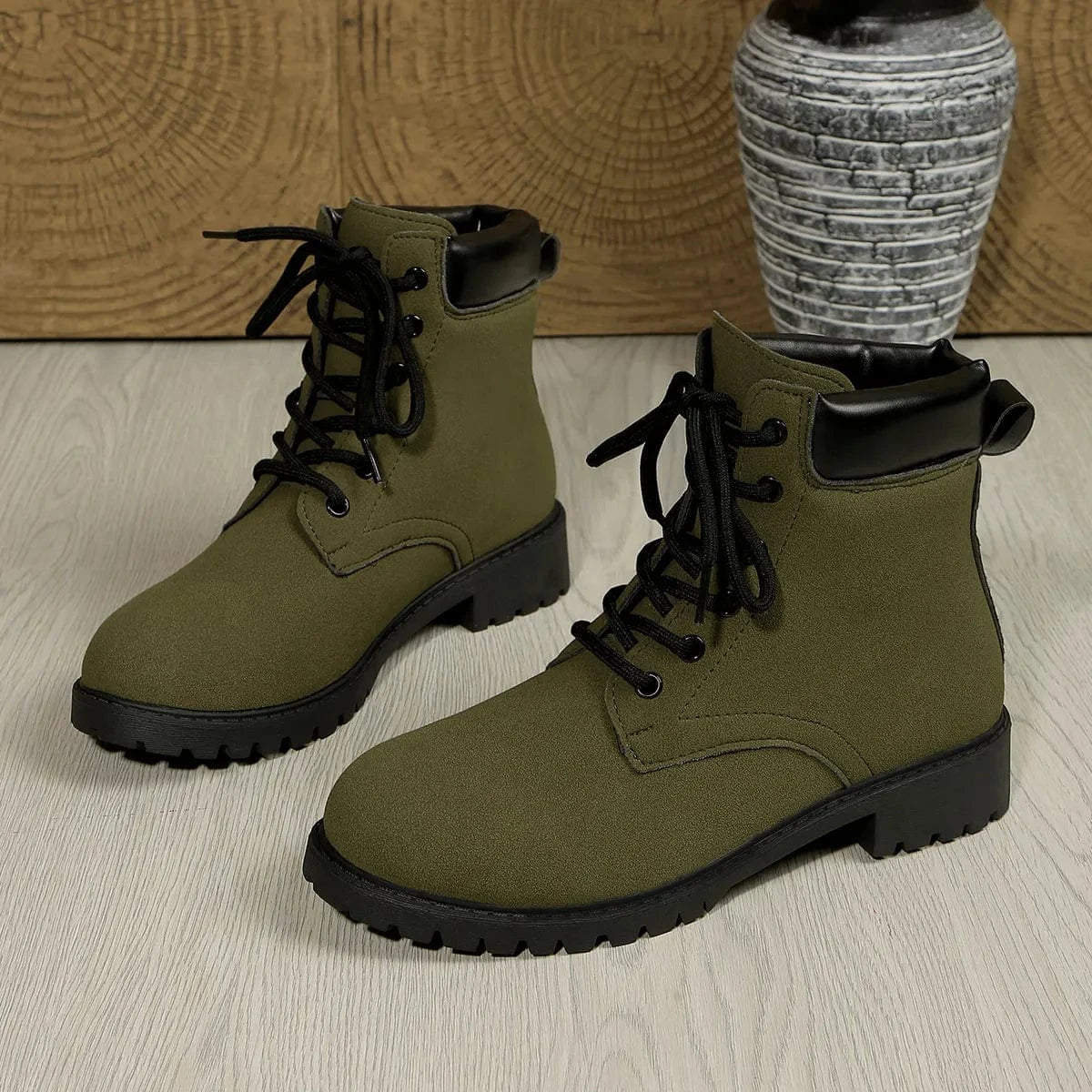 Lace Up Block Heel Boots Army Green - Fashorio