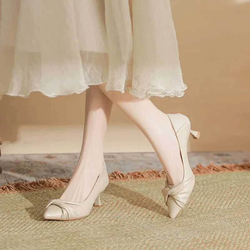 Point Toe Kitten Heels Pumps Beige - Fashorio