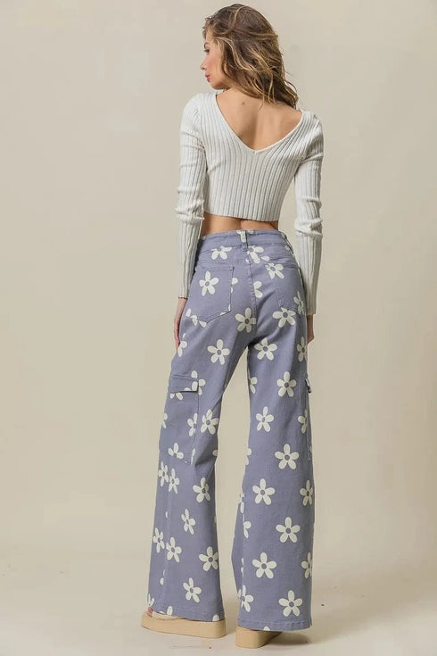 BiBi Flower Printed Side Pocket Wide Pants - Fashorio