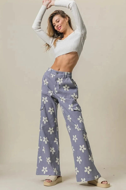 BiBi Flower Printed Side Pocket Wide Pants - Fashorio