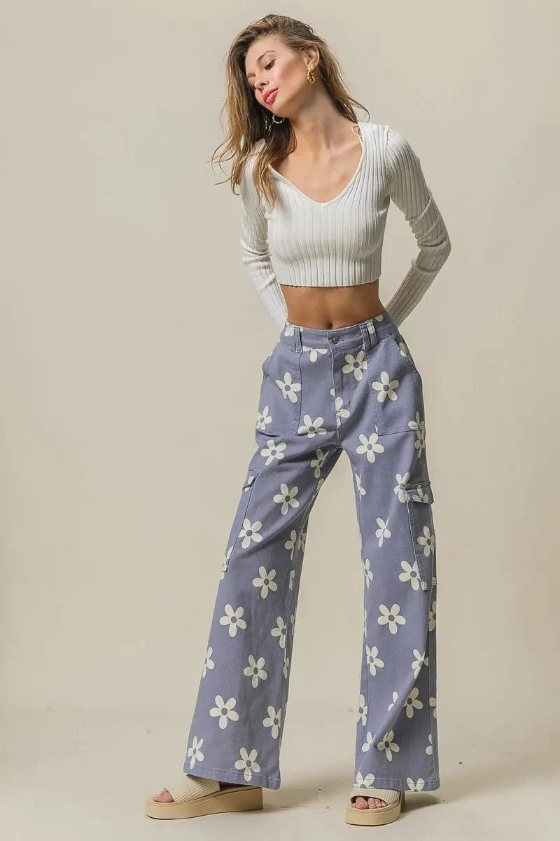 BiBi Flower Printed Side Pocket Wide Pants - Fashorio