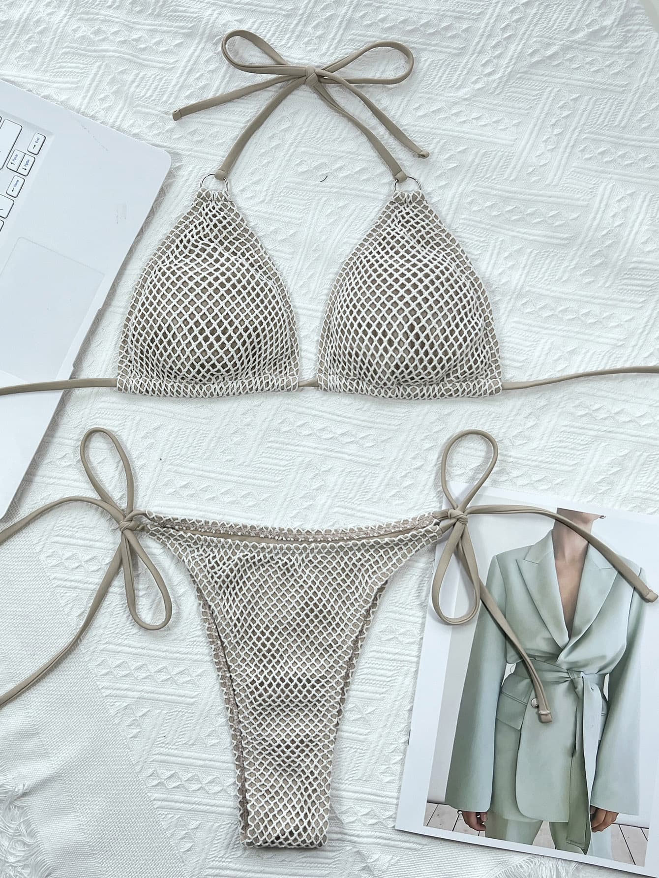 Halter Neck Tie Back Bikini Set - Removable Padding - Fashorio
