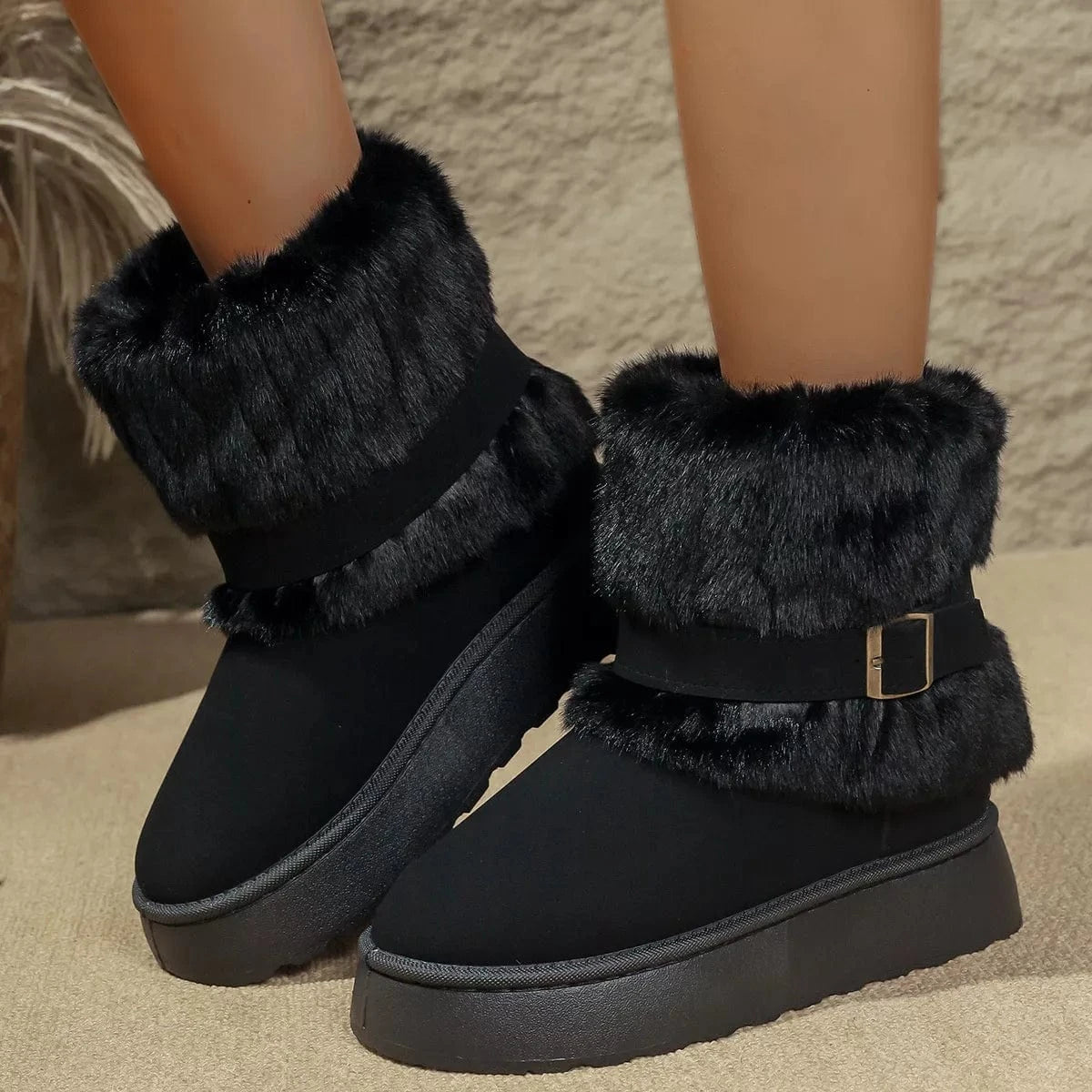Round Toe Platform Boots Black - Fashorio