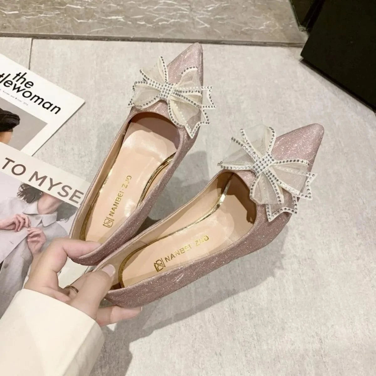 Bow Point Toe Pumps - Fashorio