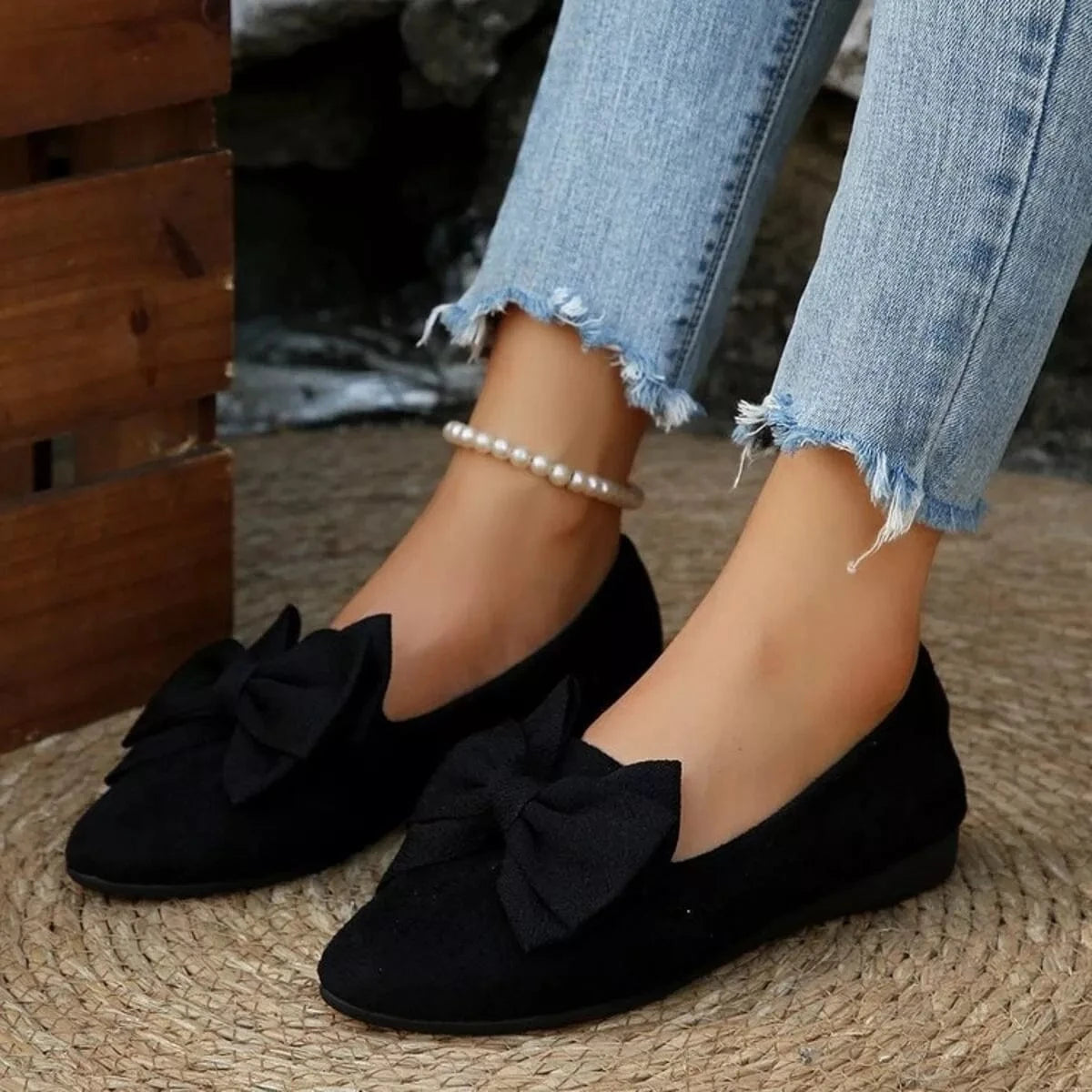Bow Point Toe Slip-Ons - Fashorio