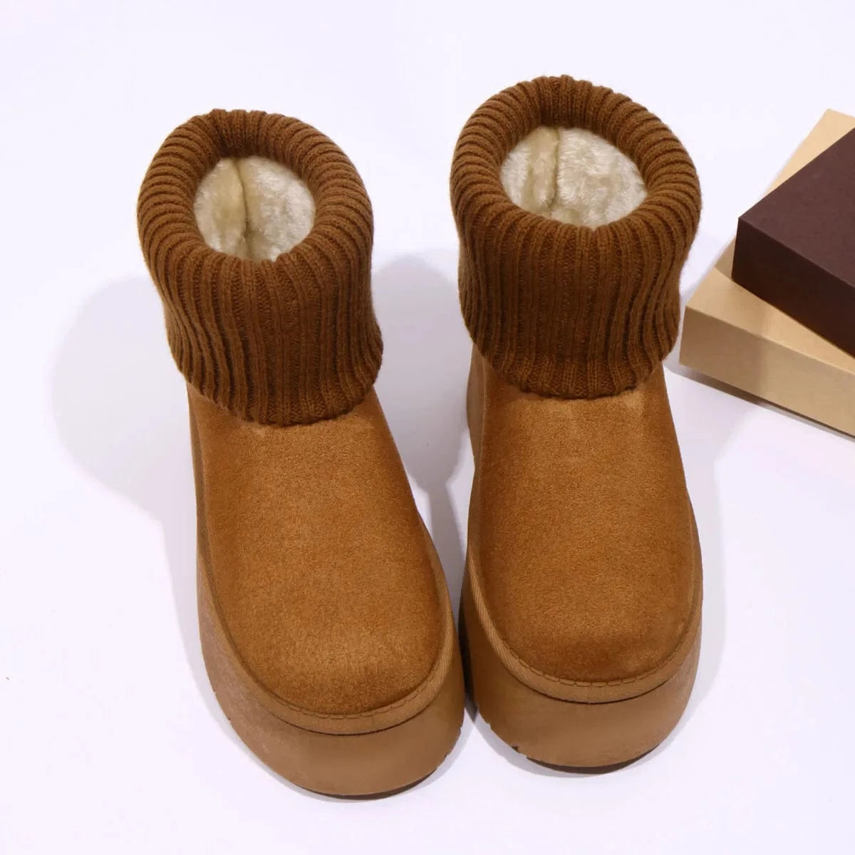 Round Toe Platform Boots Camel - Fashorio