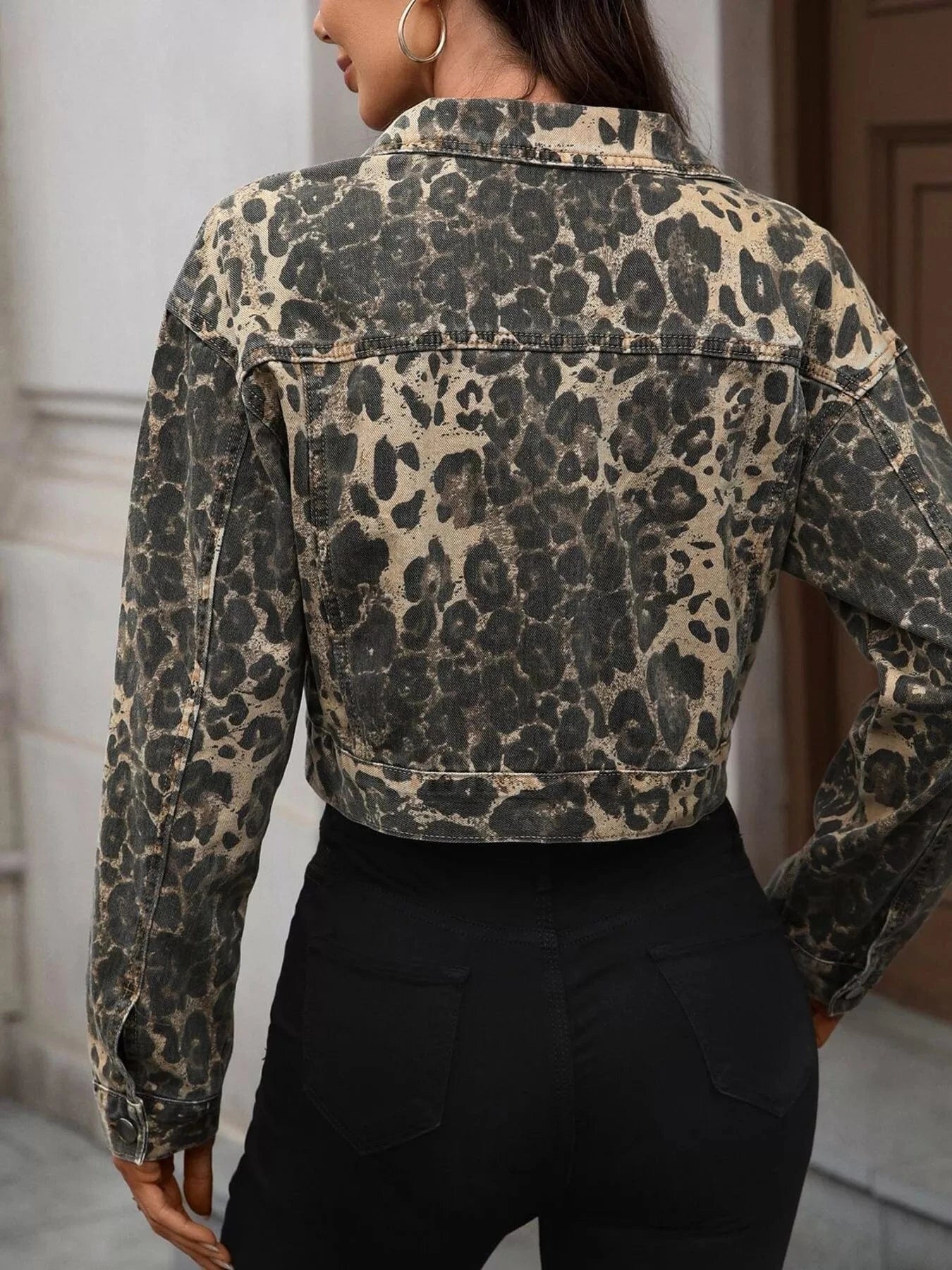 Leopard Print Cropped Denim Jacket with Pockets – Button Up - Fashorio