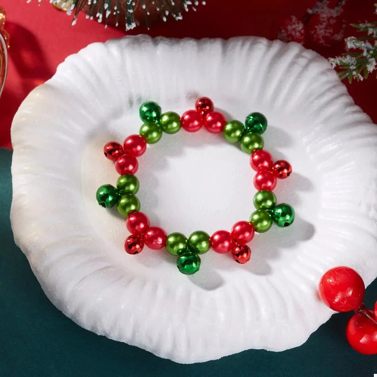 Christmas Holiday Beaded Bell Bracelet - Fashorio
