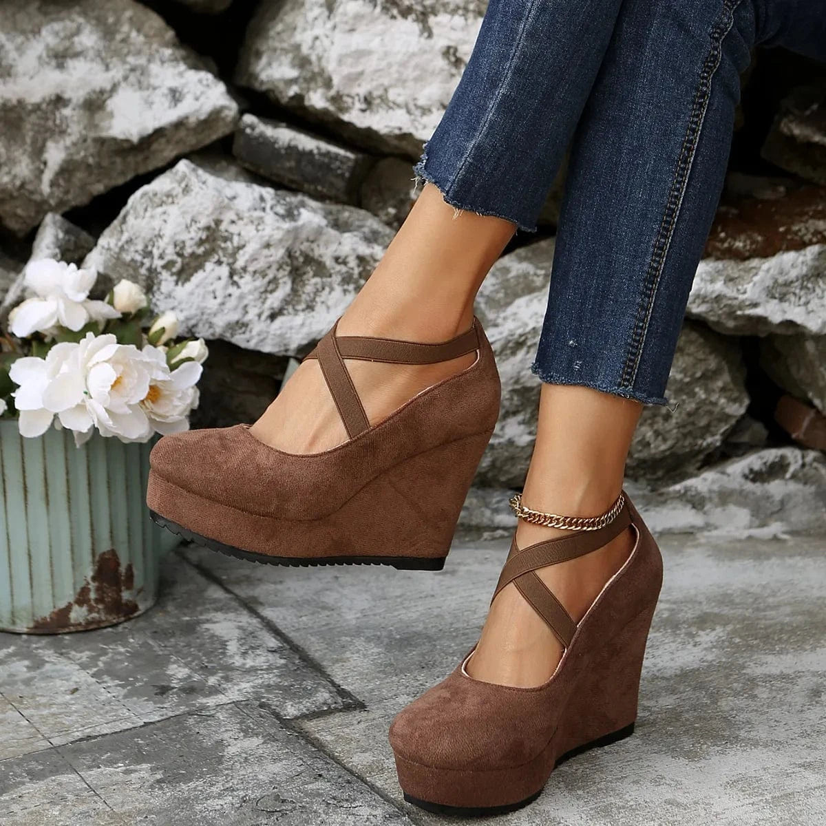 Crisscross Platform Wedge Pumps Coffee Brown - Fashorio