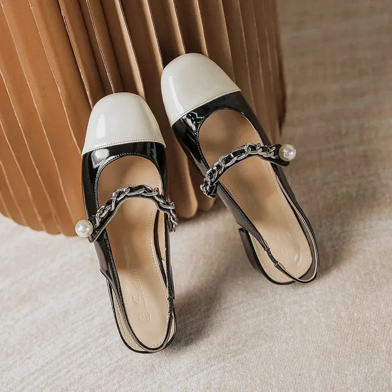 Contrast Round Toe Block Heel Mary Jane Shoes - Fashorio