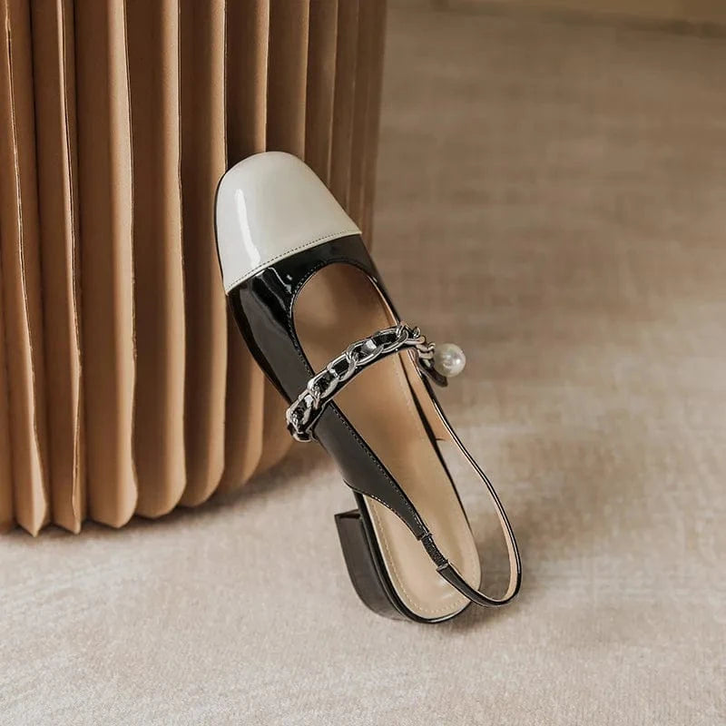 Contrast Round Toe Block Heel Mary Jane Shoes - Fashorio