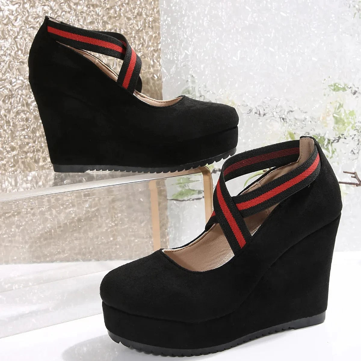 Crisscross Platform Wedge Pumps - Fashorio