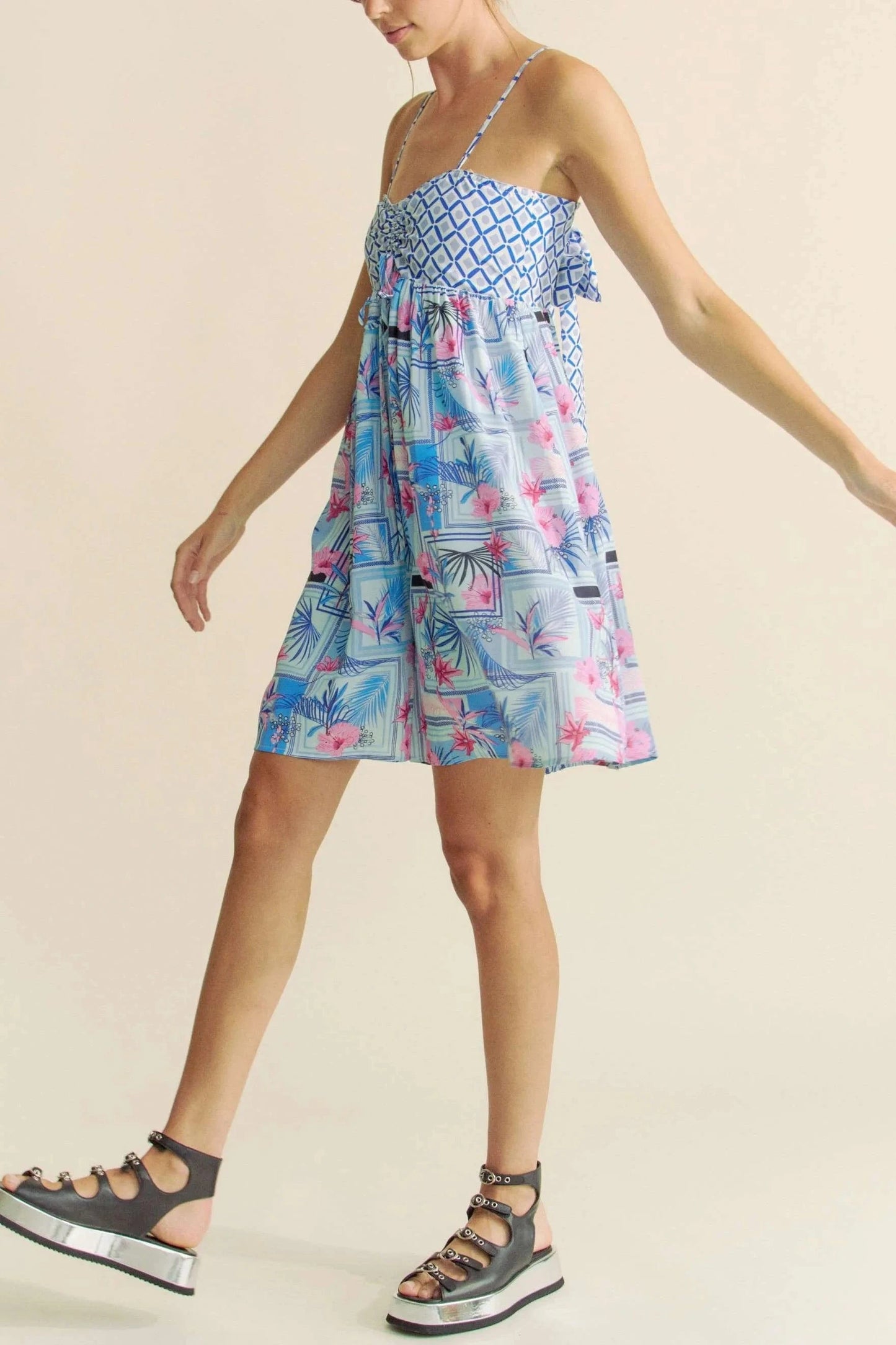 Davi & Dani Tropical Floral Geo Print Tie Back Tube Top Romper - Fashorio