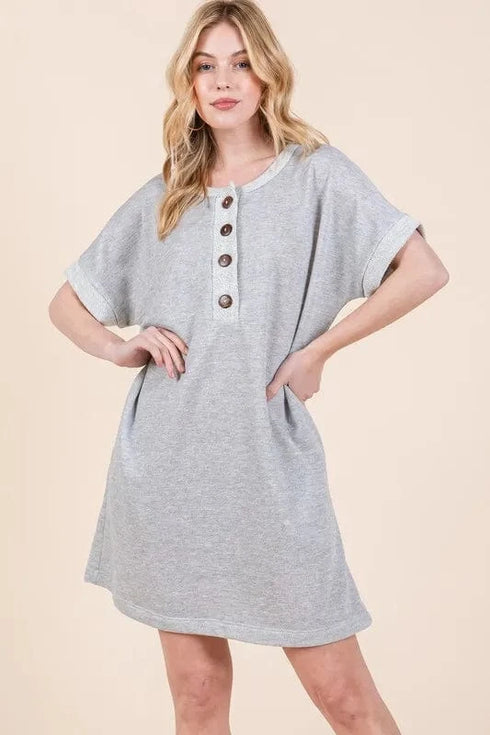 BOMBOM Casual Contrast Trim Henley Dress - Fashorio