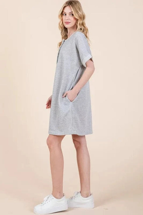 BOMBOM Casual Contrast Trim Henley Dress - Fashorio
