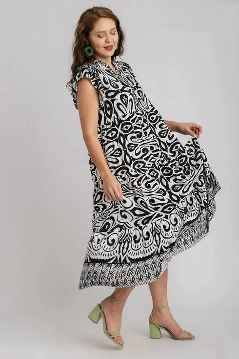 Umgee Full Size Two Tone Border Print Ruffle Cap Sleeve Midi Dress Plus Size - Fashorio