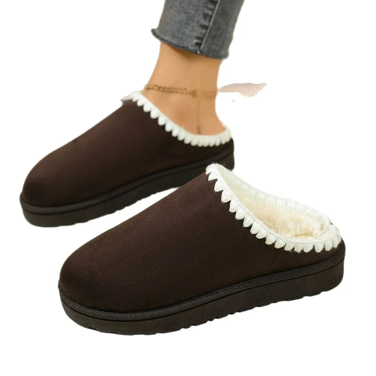 Fleece Lined Round Toe Slippers - Fashorio