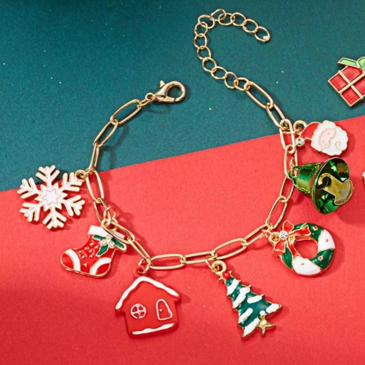 18K Gold-Plated Resin Christmas Theme Bracelet - Fashorio