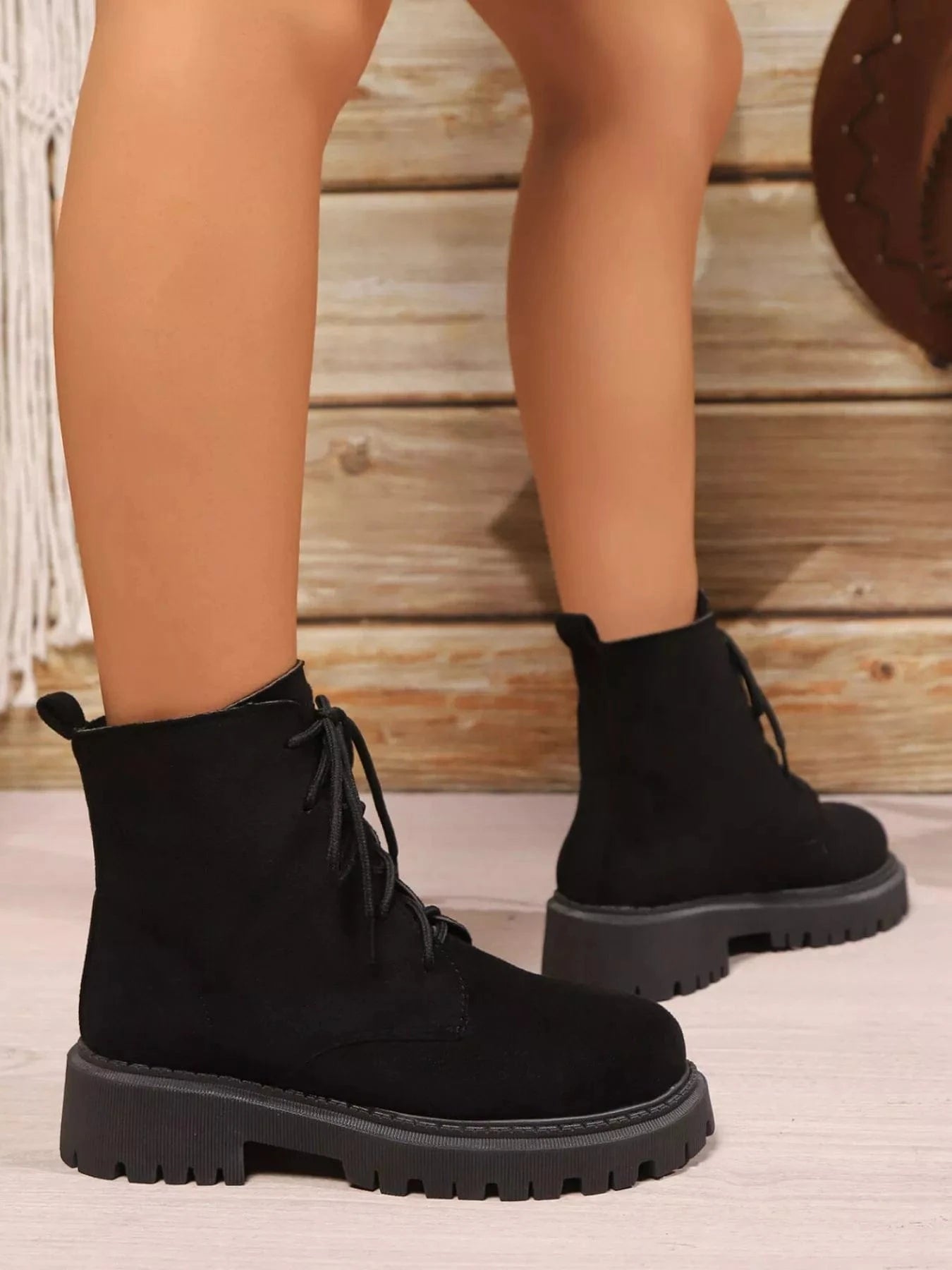 Lace Up Block Heels Boots - Fashorio
