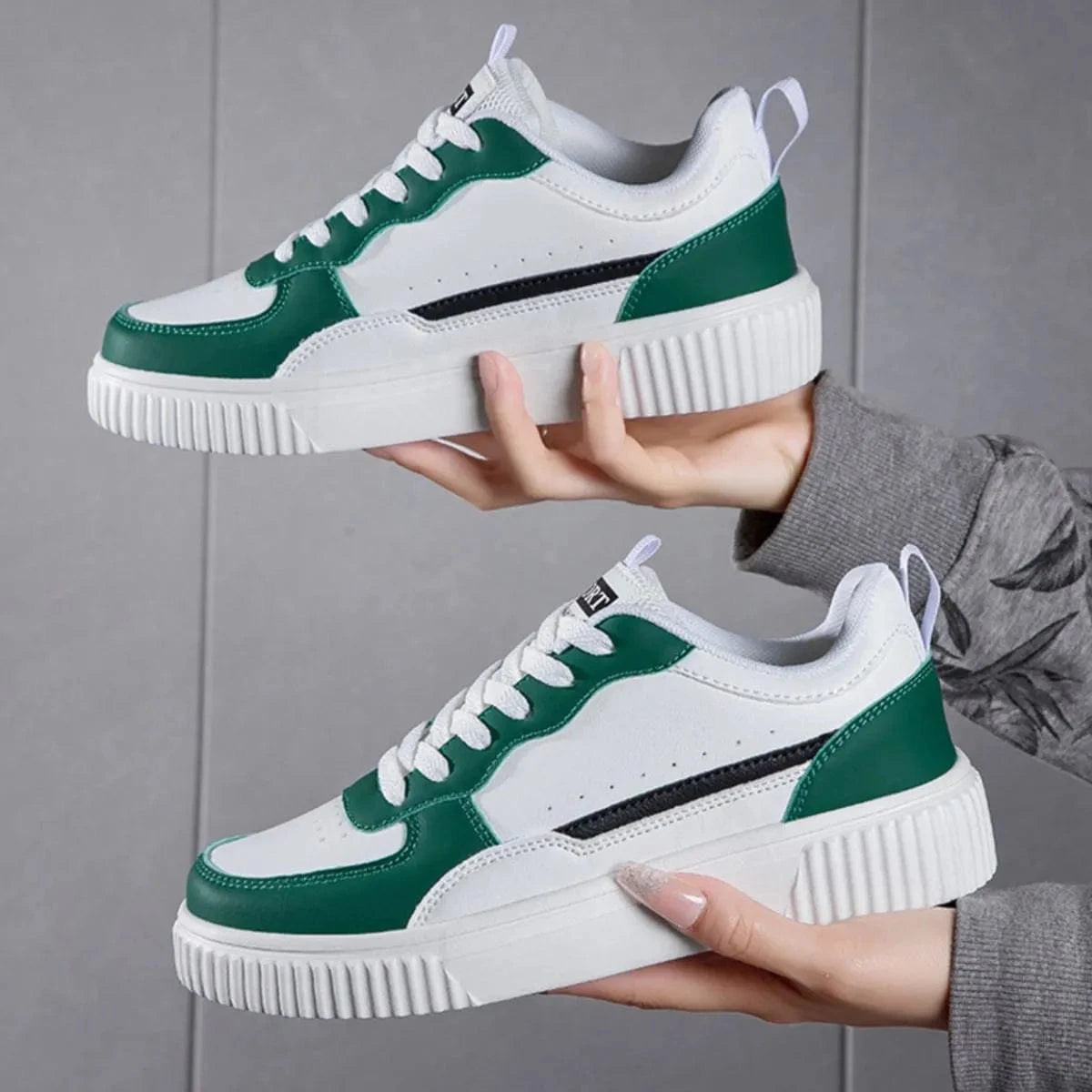 Lace Up Contrast Platform Sneakers - Fashorio