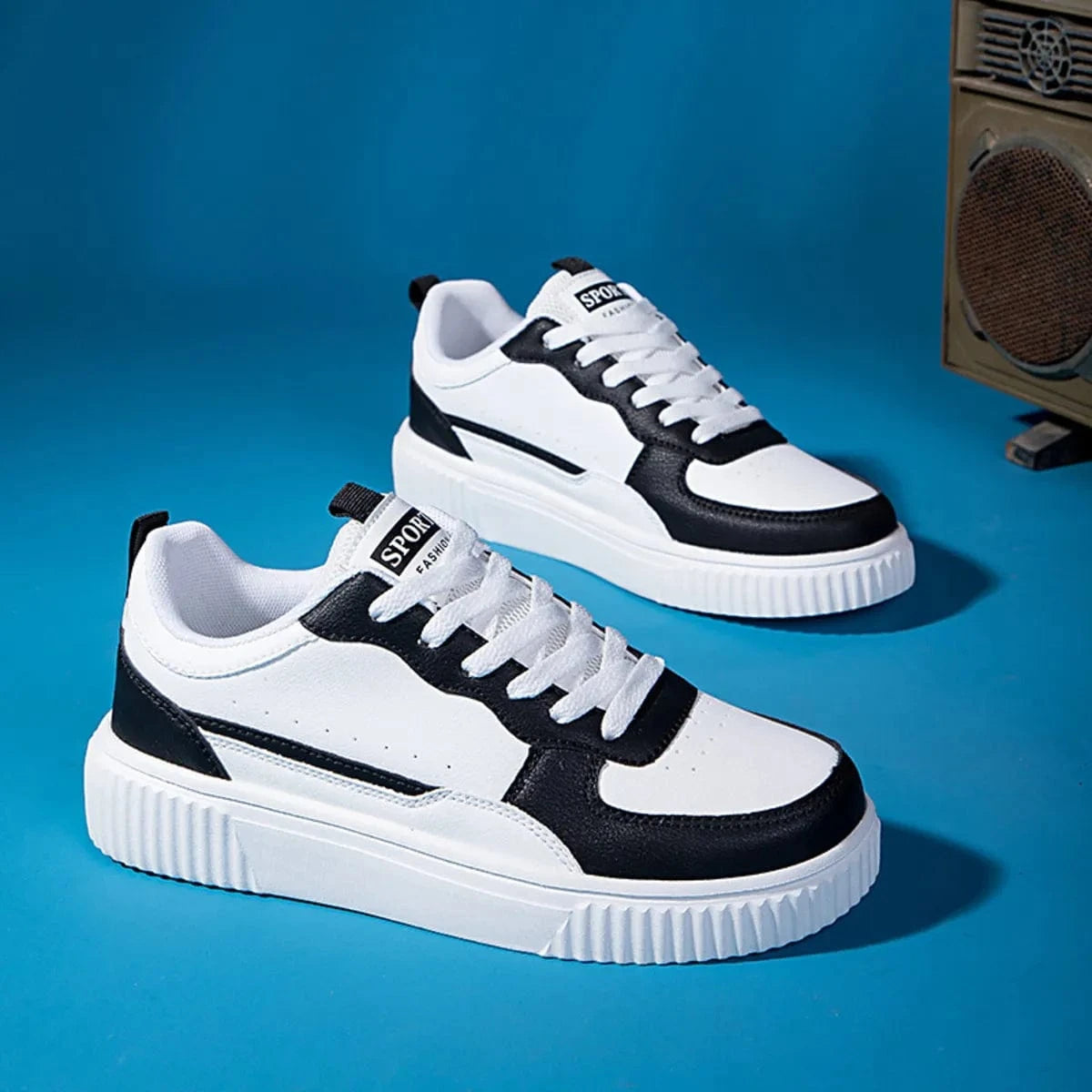 Lace Up Contrast Platform Sneakers - Fashorio
