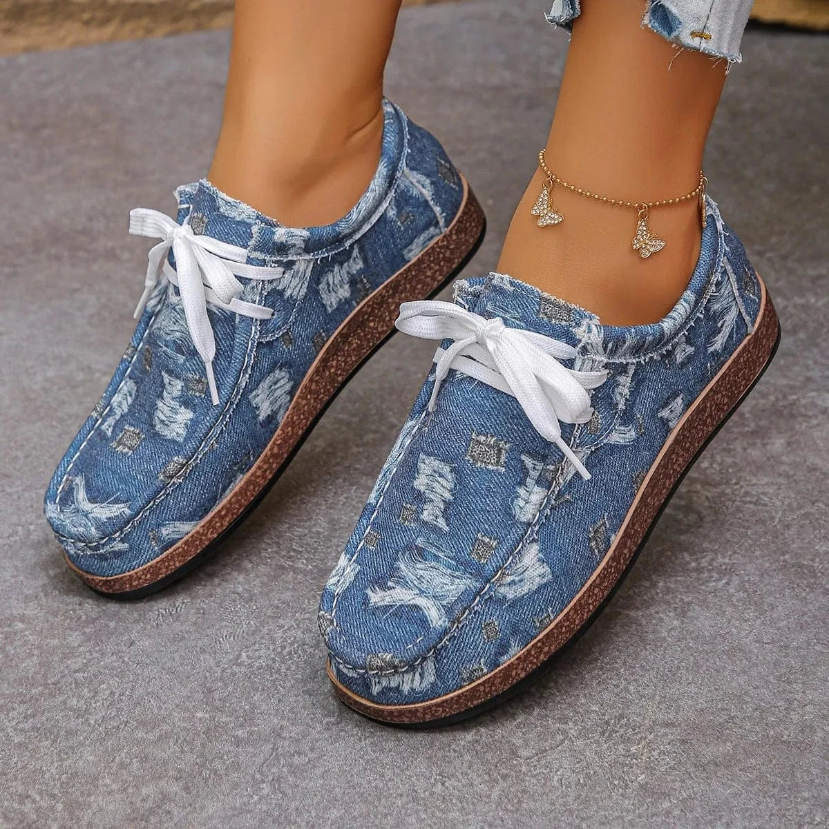 Lace Up Platform Sneakers - Fashorio
