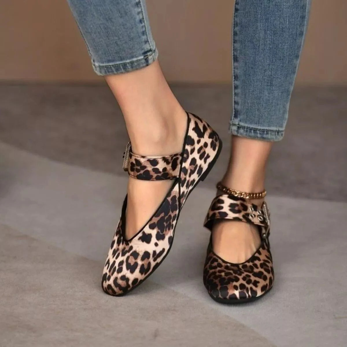 Round Toe Flats Loafers Leopard Color - Fashorio