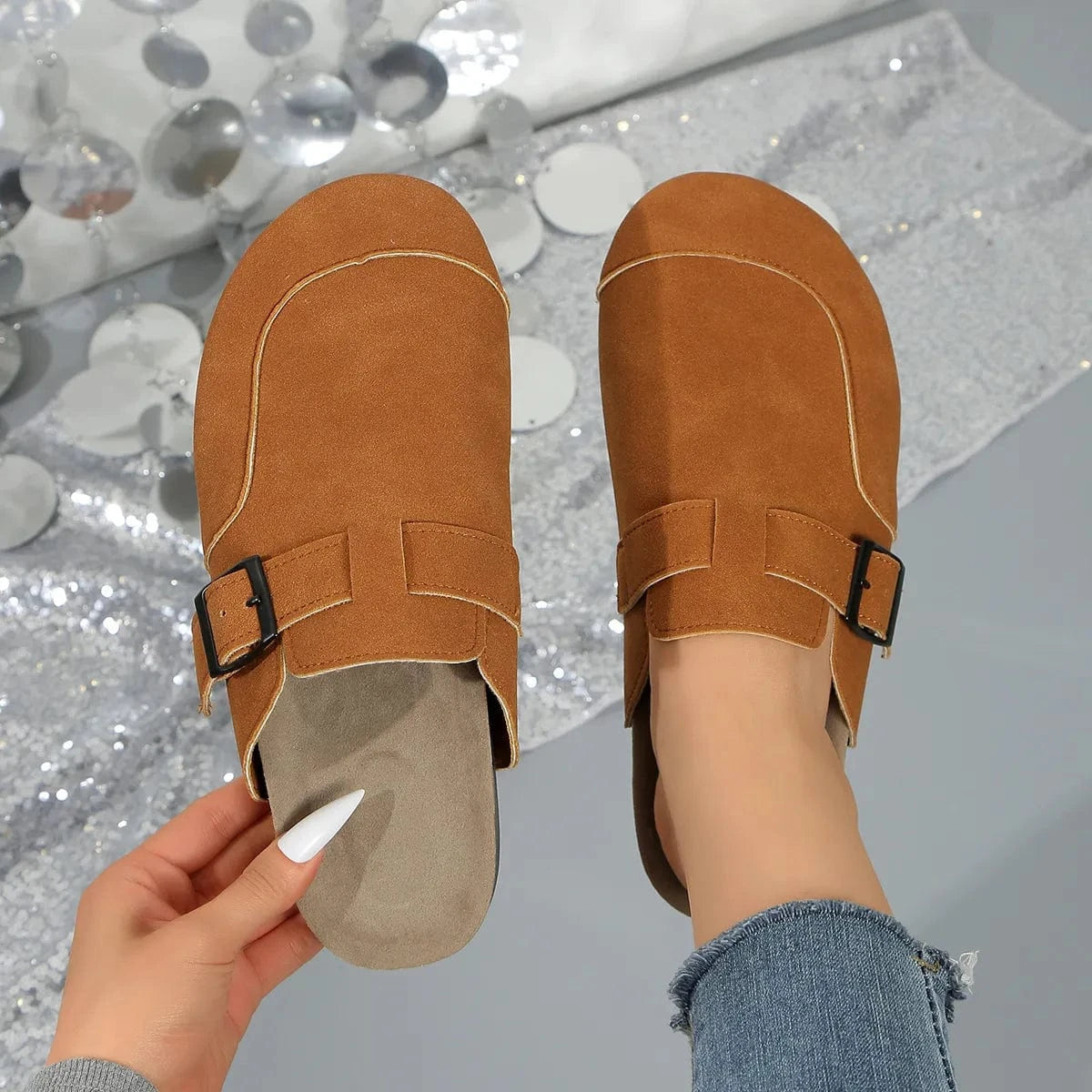 Round Toe Flat Slip-Ons Light Brown - Fashorio