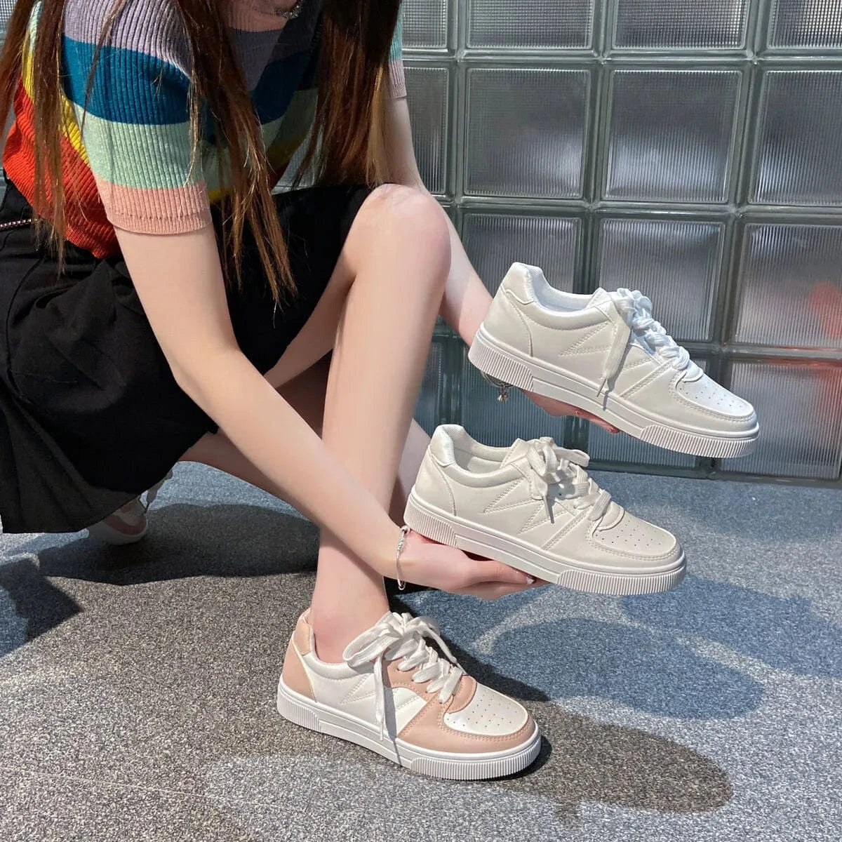 Low-Top Lace-Up Breathable Sneakers - Fashorio