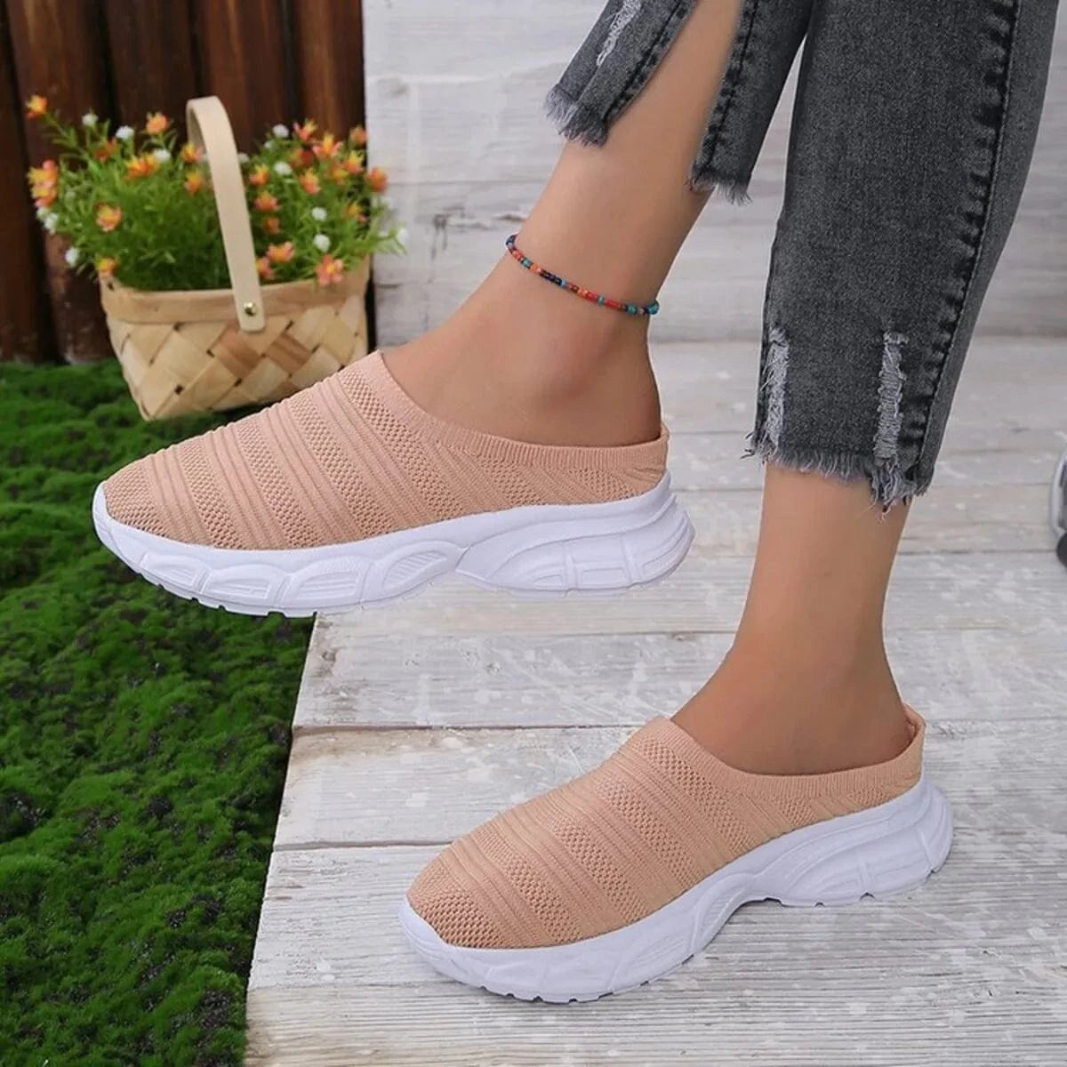 Breathable Mesh Round Toe Slip-Ons Pink - Fashorio