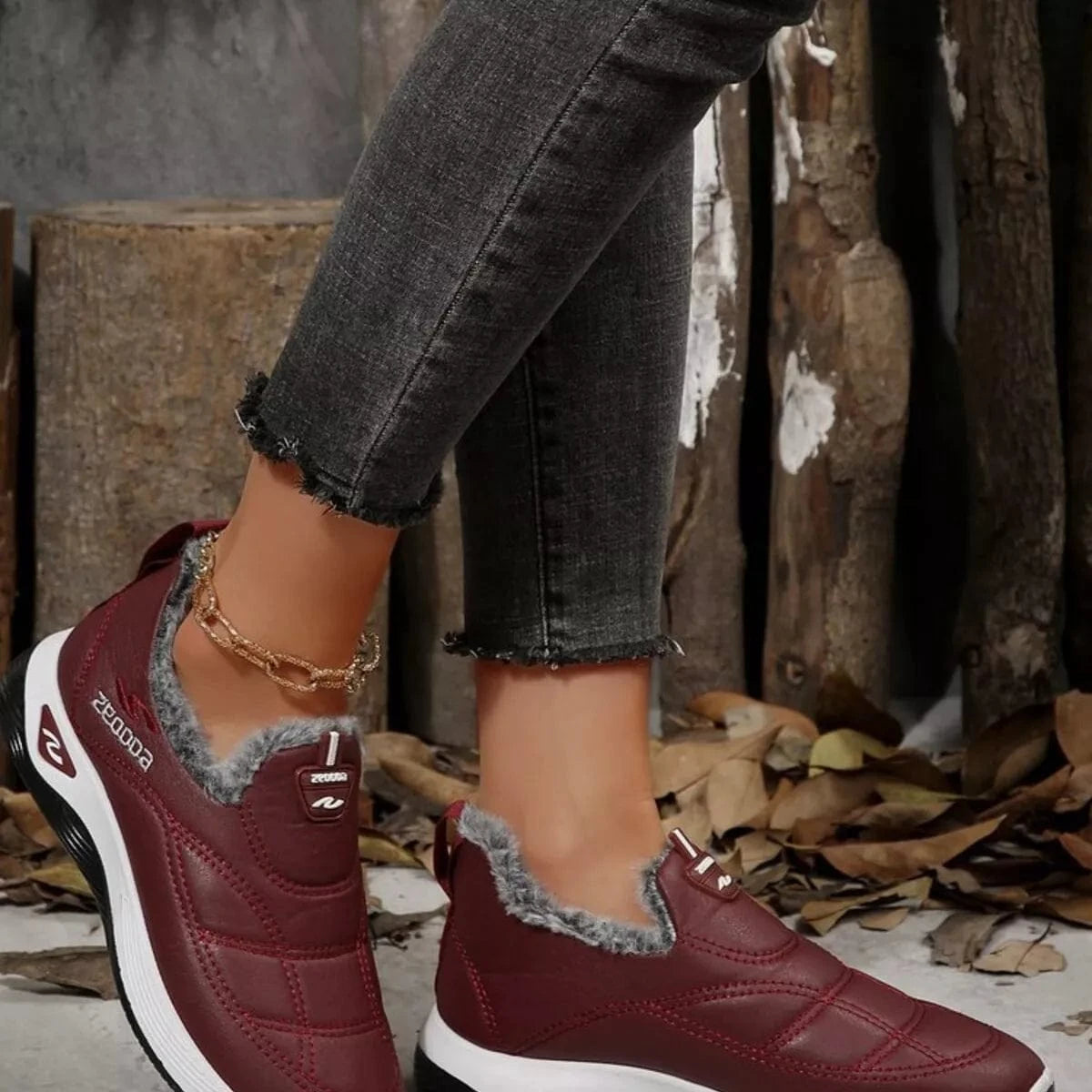 Plush Round Toe Platform Shoes - Fashorio
