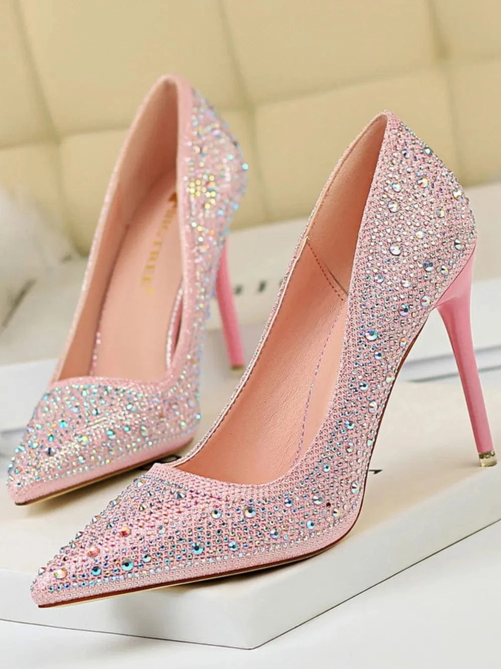 Point Toe Rhinestone Decor Stiletto Pumps - Fashorio